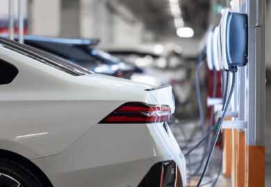 E.ON und BMW bringen V2G Bundle