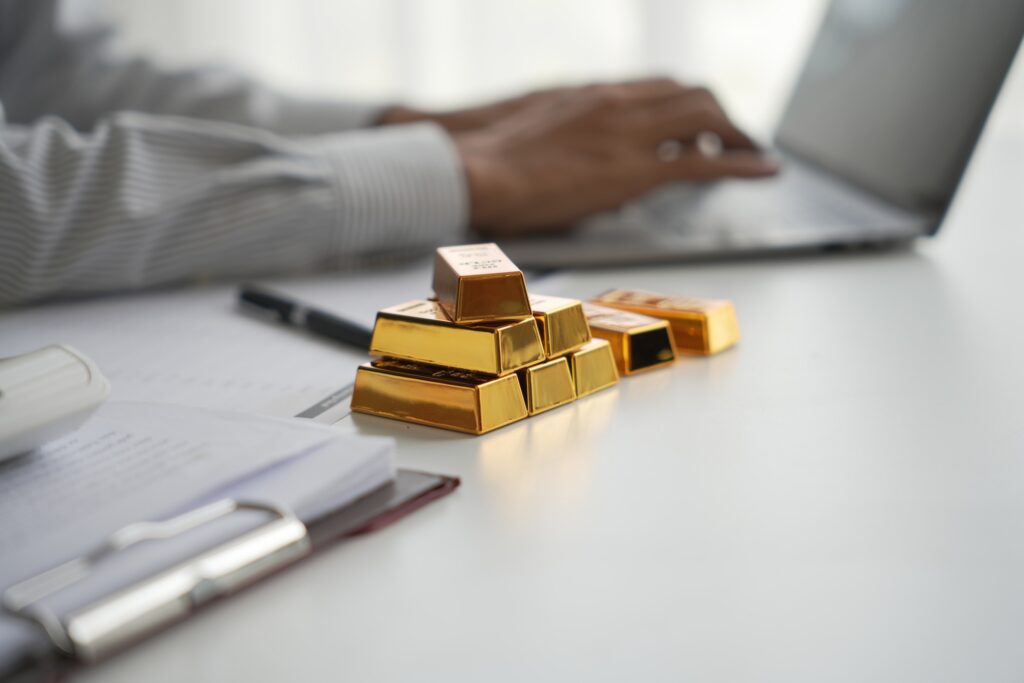 Gold_Invest